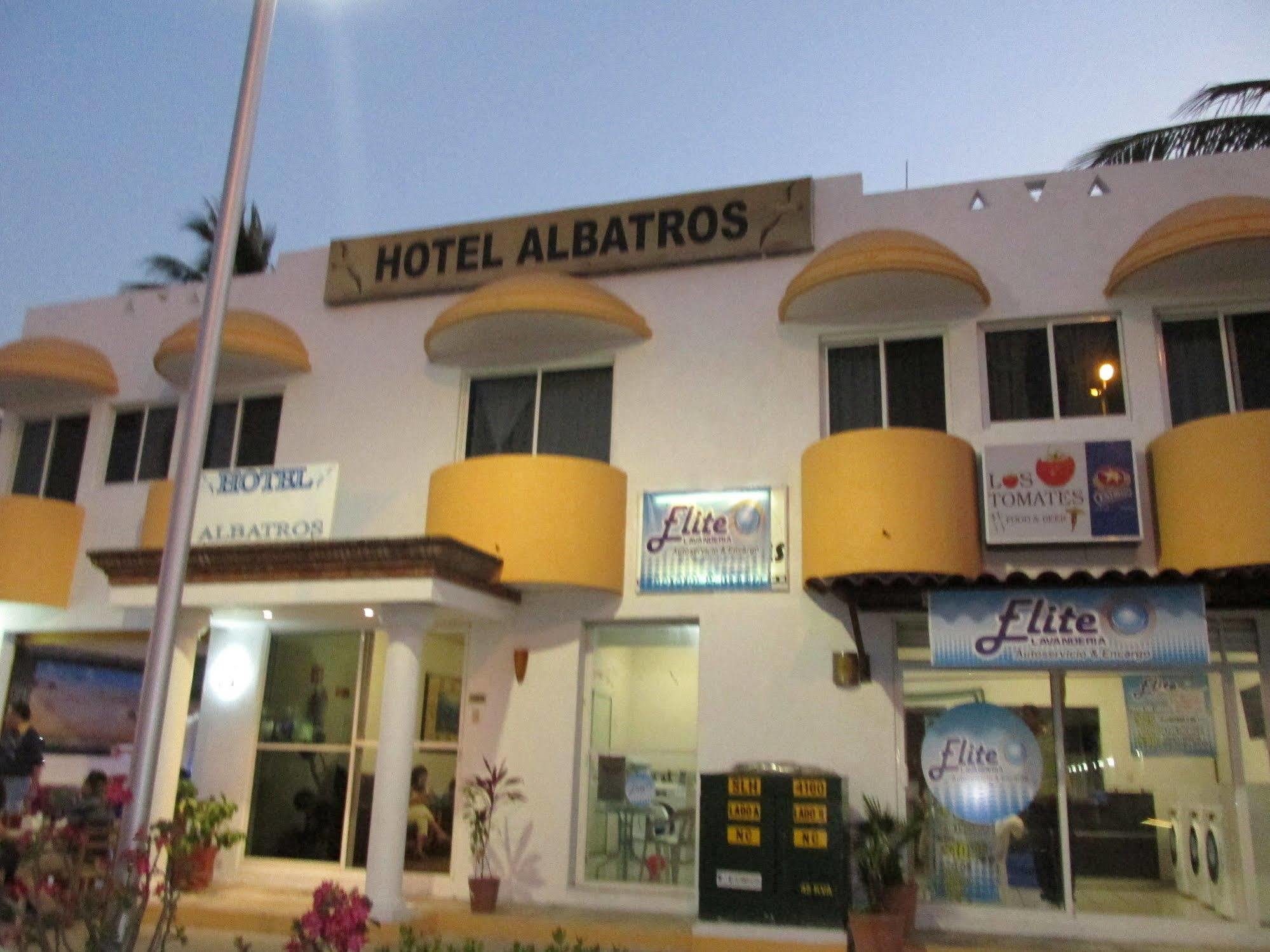 Hotel Albatros Manzanillo Eksteriør billede