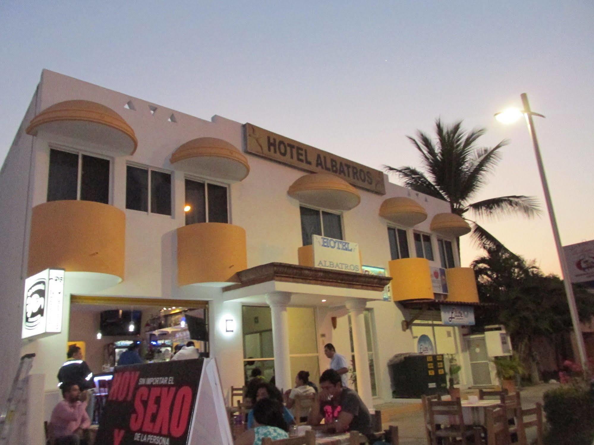 Hotel Albatros Manzanillo Eksteriør billede